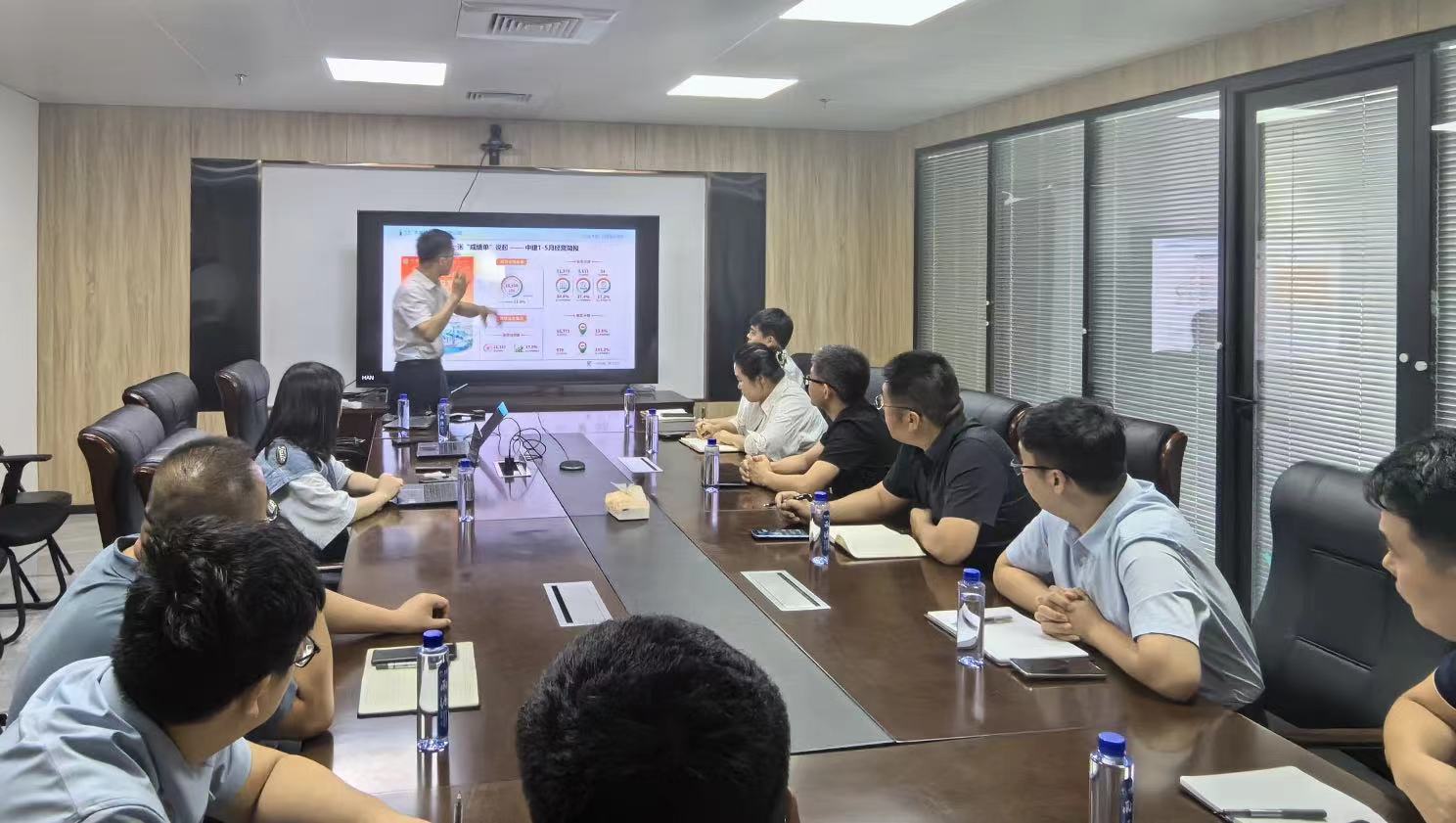 1720086118965460.jpg 1720086118965460.jpg